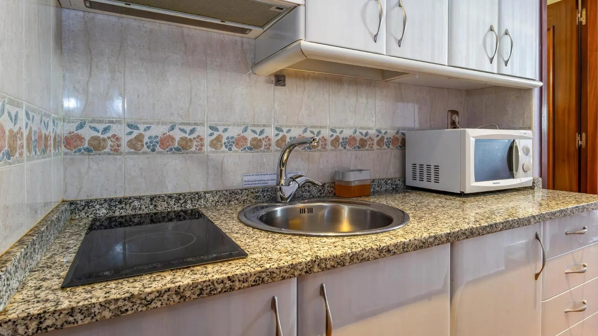 Pet Friendly Apartment In Torremolinos With Wifi